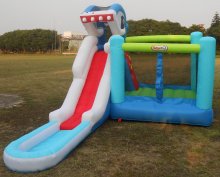 Beautiful shark and Inflatable trampoline wiht slide game